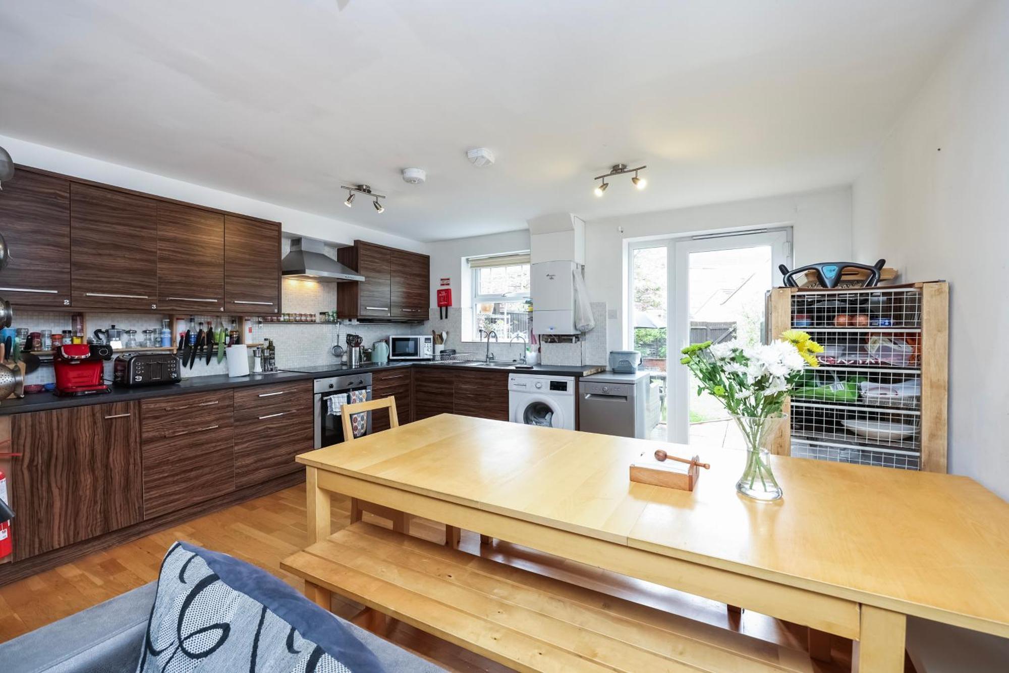 Vibrant Clapham Double Bedroom Londra Exterior foto